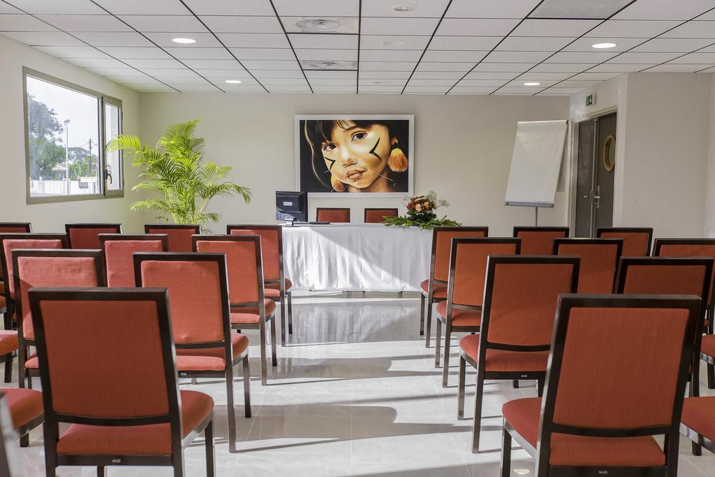 Mercure Cayenne Royal Amazonia Exterior photo