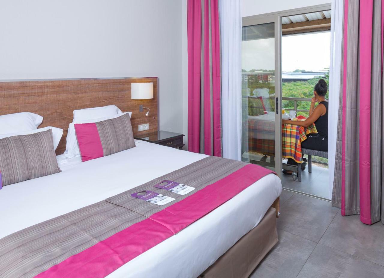 Mercure Cayenne Royal Amazonia Exterior photo